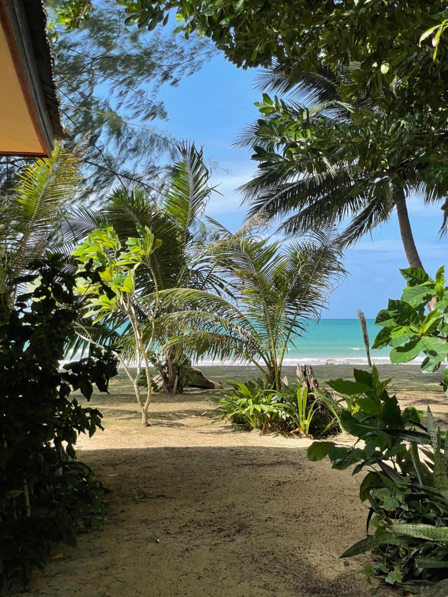 Baanyaiguesthouse Koh Mak Exterior photo